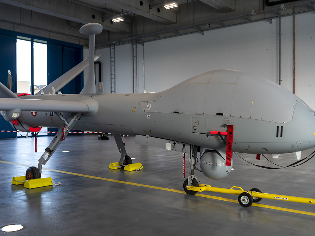 Premier vol prévu en 2024 pour le drone de combat aérien Gambit de General  Atomics