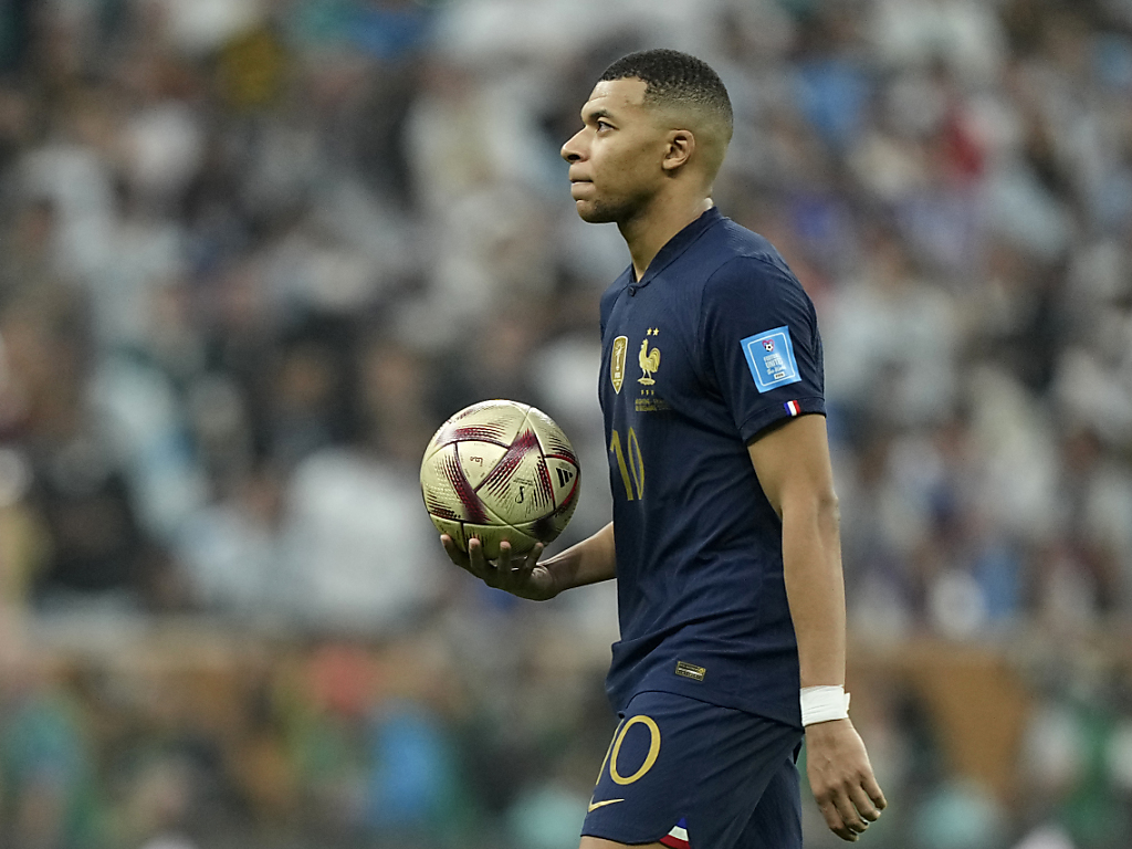 Mbappé envisage un départ en 2024