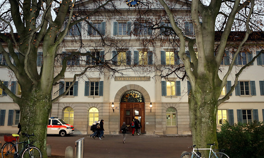 Condamnation par la justice des mineurs: expulsion possible Condamnation par la justice des mineurs: expulsion possible