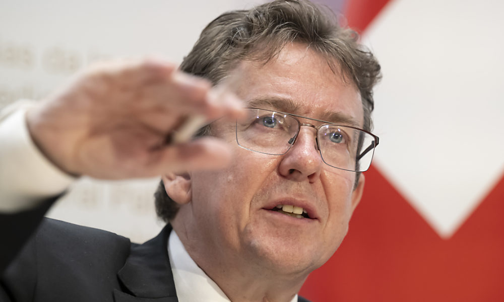 Pour Rösti, la Suisse a besoin d’une réglementation sur l’IA Pour Rösti, la Suisse a besoin d’une réglementation sur l’IA