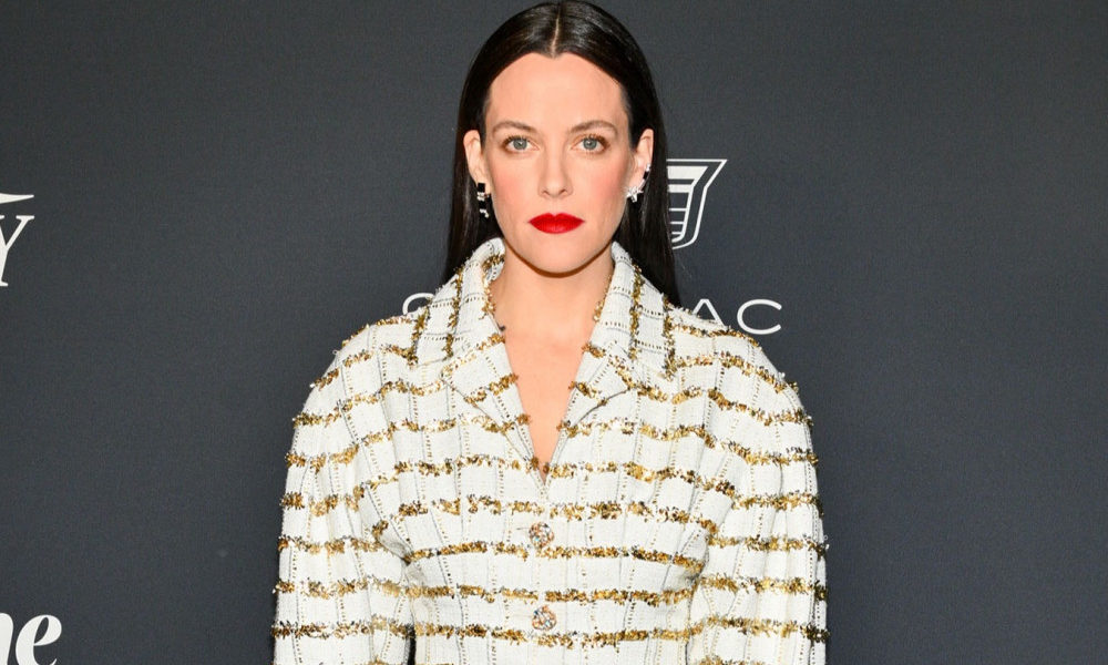 Riley Keough a reçu des signes de sa mère Lisa Marie Presley depuis sa mort