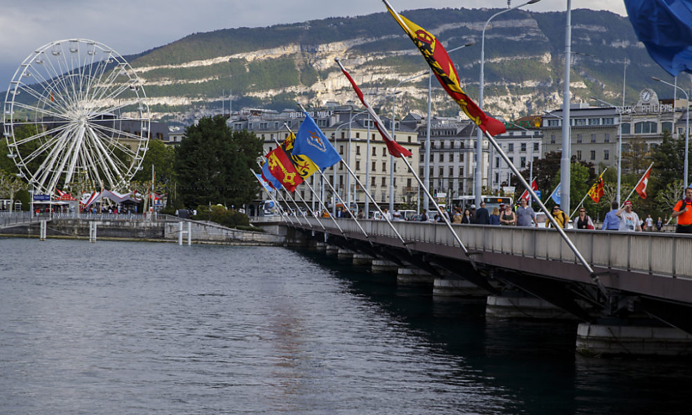 Référendum lancé contre la passerelle piétonne du Mont-Blanc Référendum lancé contre la passerelle piétonne du Mont-Blanc