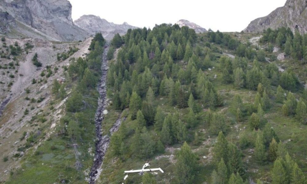 Deux personnes décèdent dans un accident de planeur en Valais Deux personnes décèdent dans un accident de planeur en Valais