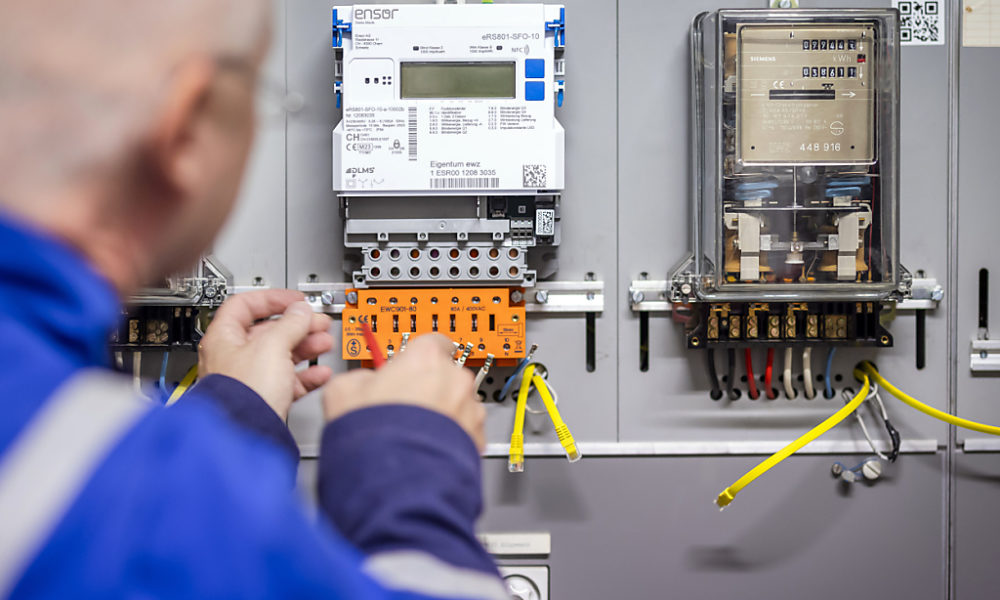 Hausse de salaires pour les électriciens valaisans Hausse de salaires pour les électriciens valaisans