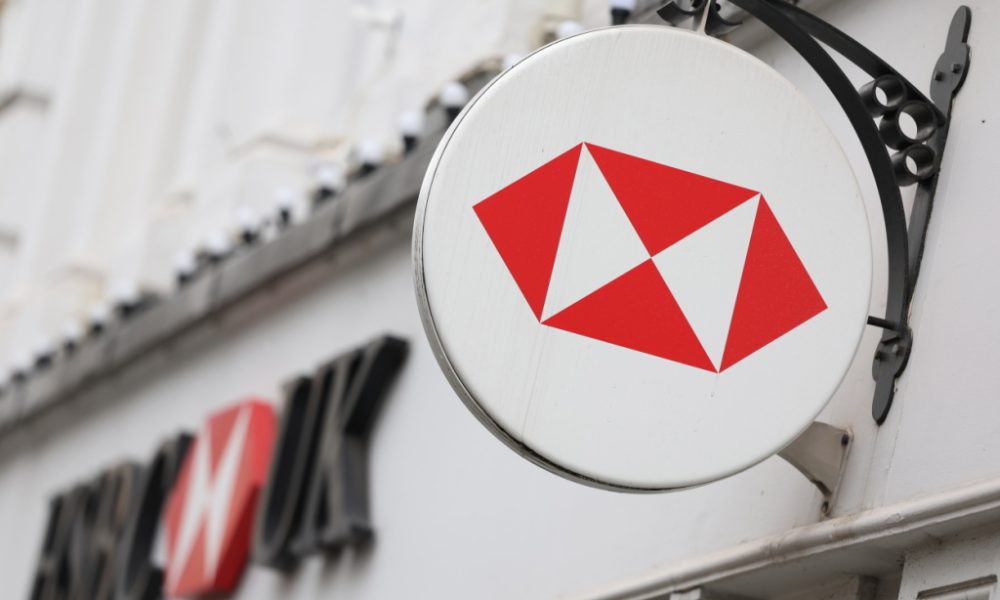 HSBC poursuit son remaniement avec la nomination d'un président