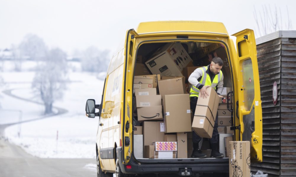 La Poste distribue plus de 23 millions de colis