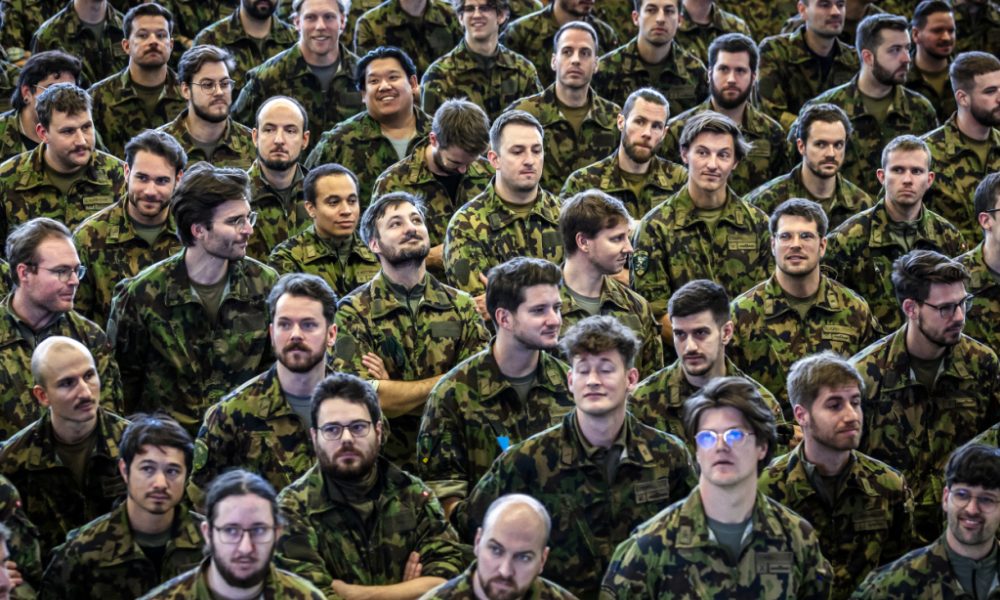 Le Parlement met sous toit le projet de flexibilisation de l'armée