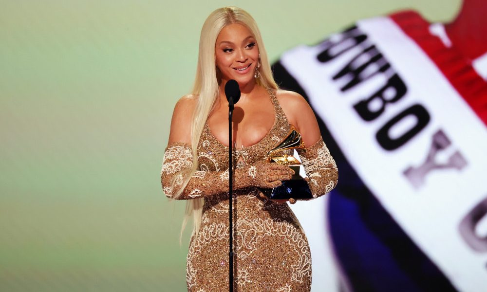 Beyoncé sacrée milliardaire : le père de la star insiste sur le fait qu'elle n'est pas motivée par l'argent