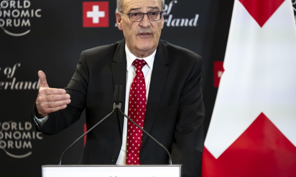 Discussion "courtoise mais ferme" entre MM. Parmelin et Trump