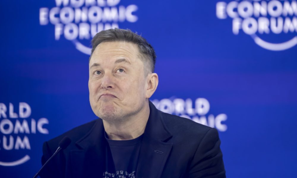 Musk veut commercialiser ses robots Optimus d'ici fin 2027