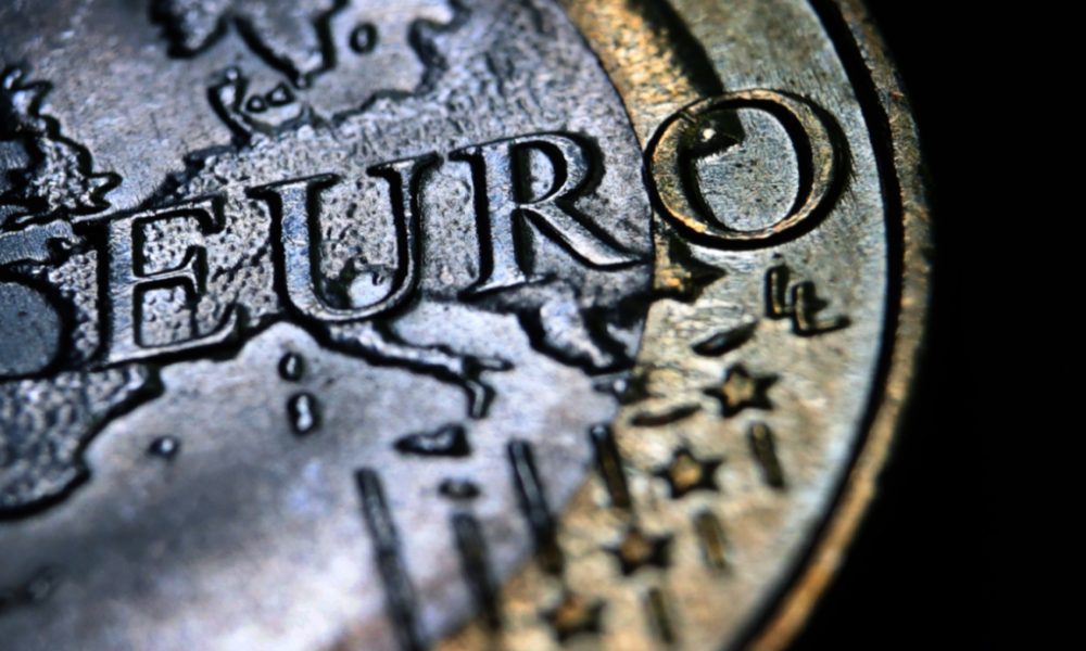 Zone euro: l'inflation sous 2% sur un an en décembre