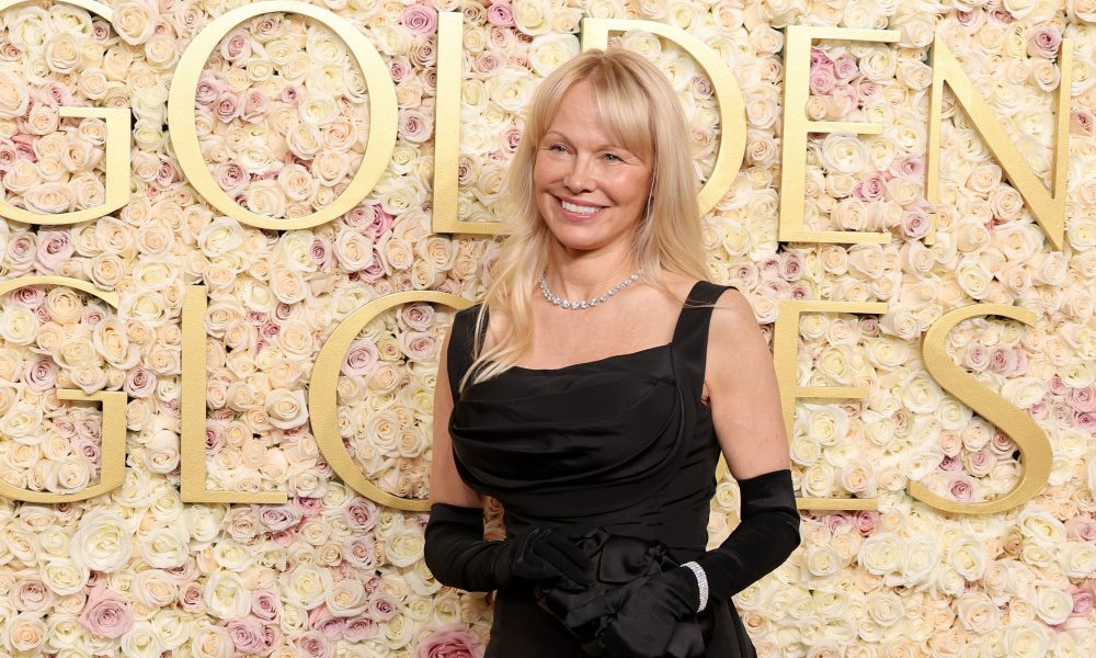 Pamela Anderson veut que Seth Rogen lui présente ses excuses pour la série ‘Pam and Tommy’